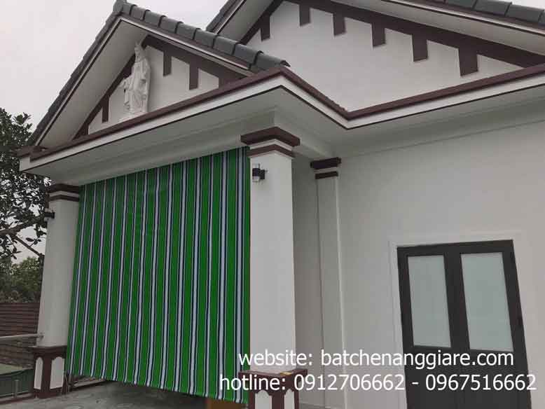 bạt che nắng tự cuốn ban công