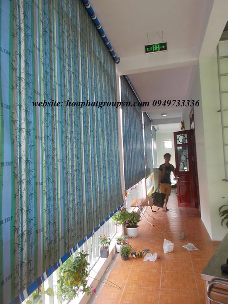 Bạt Che Nắng Mưa Tự Cuốn