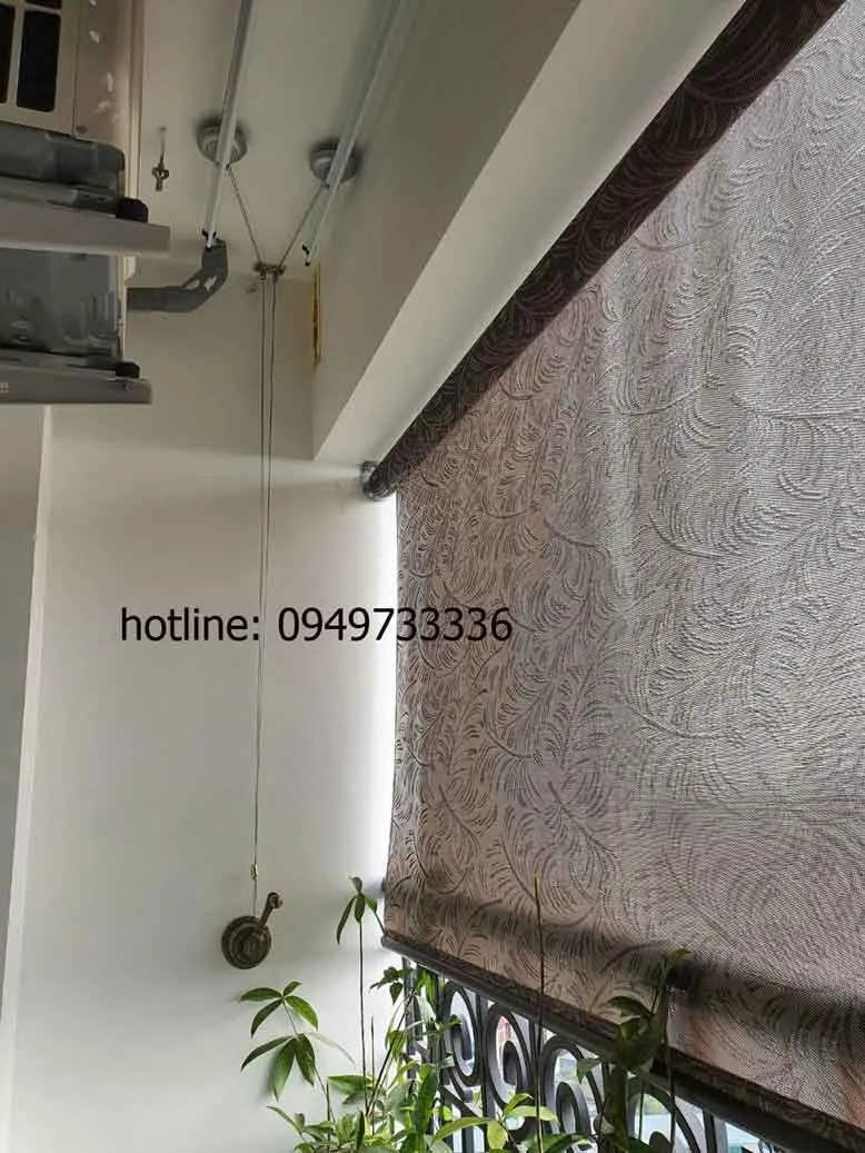 bạt che nắng mưa tự cuốn tại Thanh H&oacute;a