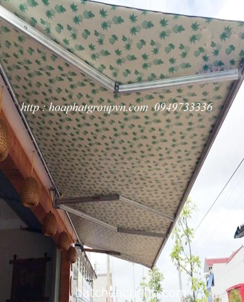 bạt m&aacute;i hi&ecirc;n di động